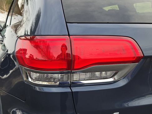 Used 2021 Jeep Grand Cherokee Overland image 10