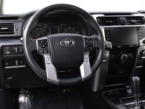 Used 2022 Toyota 4Runner SR5 Premium image 12