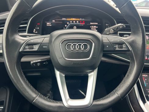 Used 2023 Audi Q7 Premium Plus w/ Premium Plus Package image 25