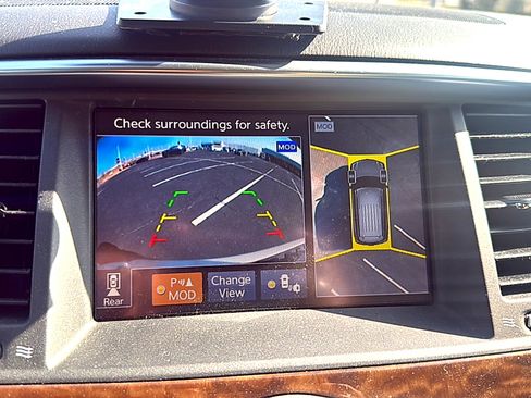 Used 2019 Nissan Armada Platinum w/ Captain's Chairs Package image 7