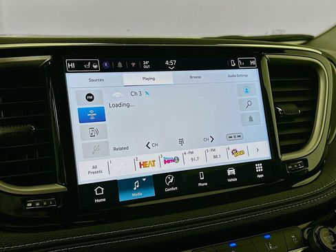 New 2026 Chrysler Pacifica Select w/ S Appearance Package FWD image 19
