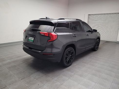 Used 2020 GMC Terrain SLT w/ Preferred Package image 9