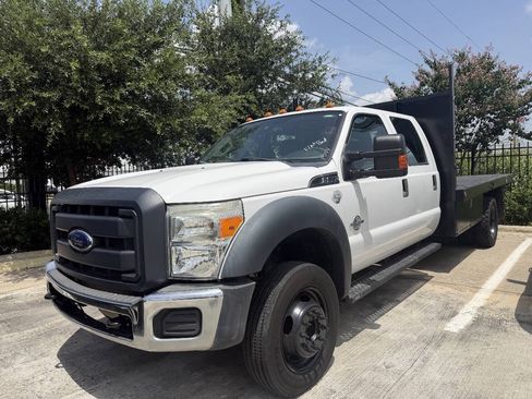 Used 2016 Ford F550 4x4 Crew Cab Super Duty image 1