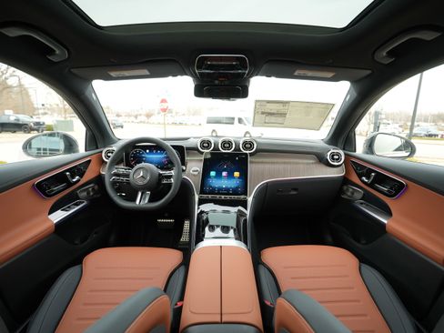 New 2026 Mercedes-Benz GLC 300 4MATIC image 19