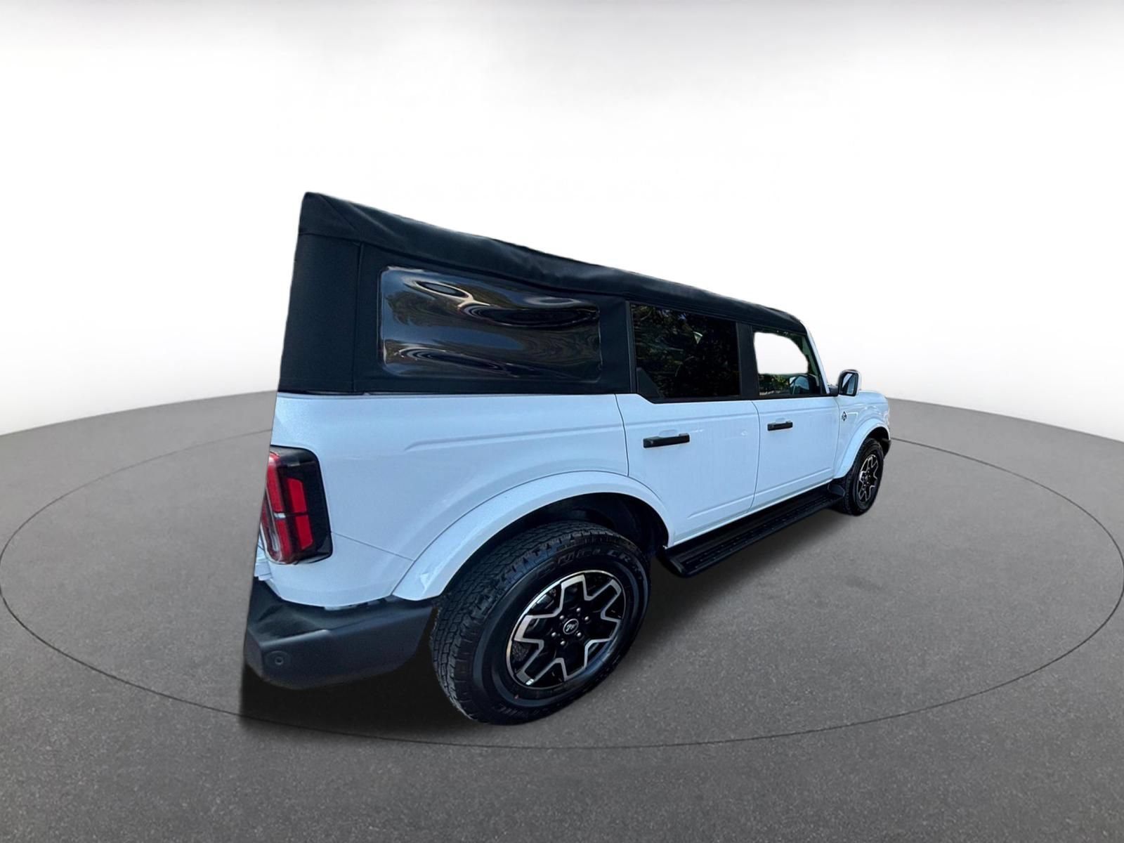 Used 2026 Ford Bronco Outer Banks AWD/4WD image 10