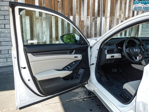 Used 2019 Honda Accord EX-L image 10