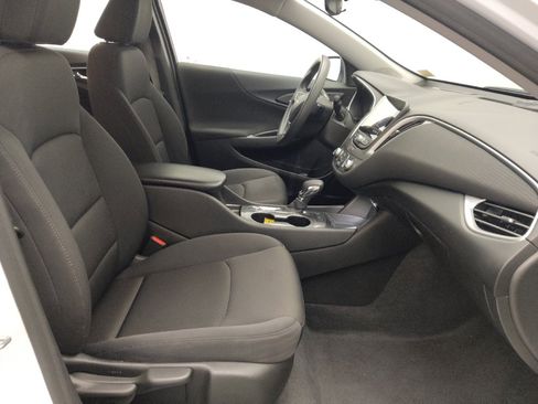 Used 2023 Chevrolet Malibu LS FWD image 21