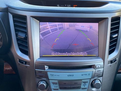 Used 2012 Subaru Outback 2.5i Limited image 23