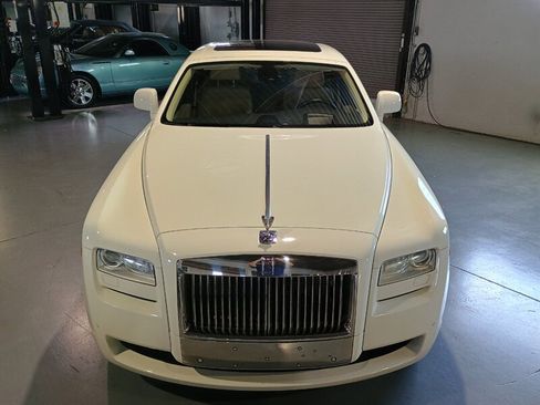 Used 2011 Rolls-Royce Ghost RWD image 10
