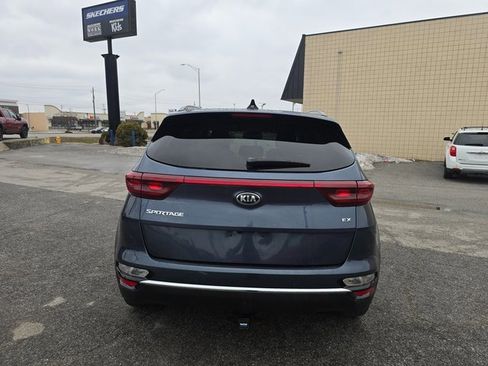 Used 2021 Kia Sportage EX w/ EX Technology Package image 6