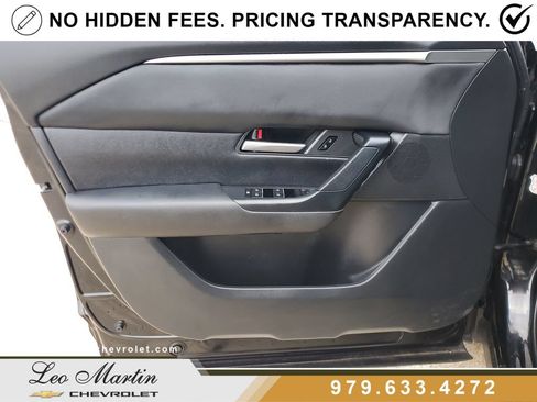 Used 2024 MAZDA CX-50 AWD 2.5 S w/ Preferred Package image 17