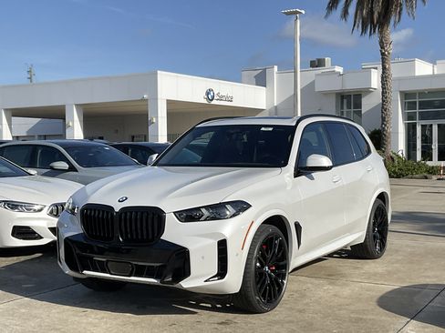 New 2026 BMW X5 sDrive40i w/ Executive Package RWD image 3