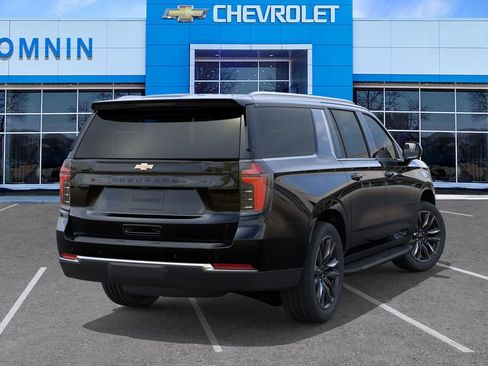 New 2026 Chevrolet Suburban LS w/ LS Custom Edition AWD/4WD image 5