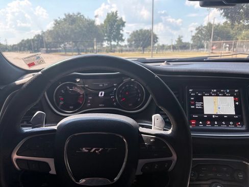 Used 2018 Dodge Challenger SRT w/ Technology Group RWD image 7