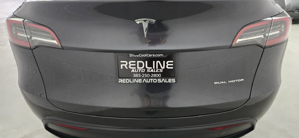 Used 2025 Tesla Model Y Long Range AWD/4WD image 5