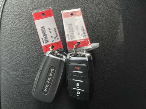 New 2026 RAM 2500 Tradesman w/ Chrome Appearance Group image 36