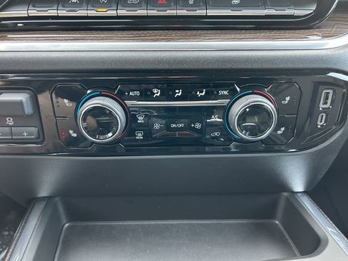 Used 2022 Chevrolet Silverado 1500 RST w/ Redline Edition image 19