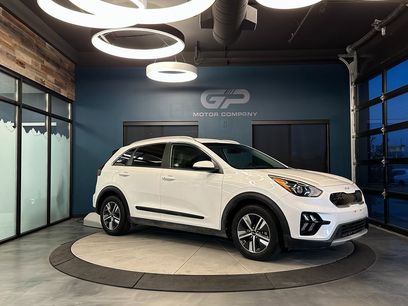 Used 2022 Kia Niro LXS