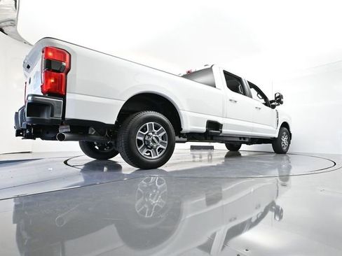 New 2026 Ford F350 Lariat RWD image 32