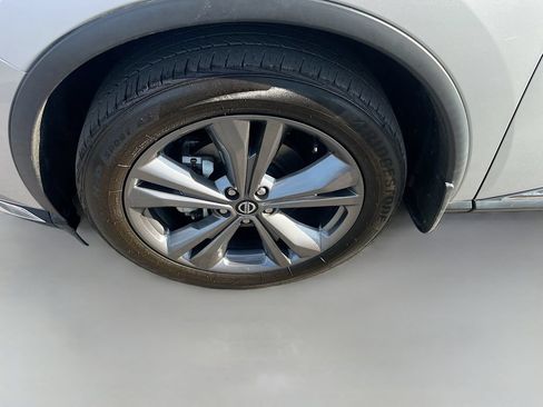 Used 2021 Nissan Murano Platinum w/ Cargo Package FWD image 32
