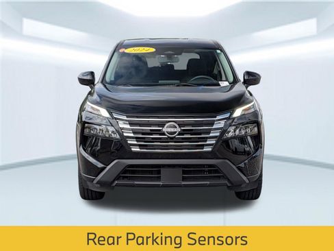 Used 2024 Nissan Rogue SV image 12