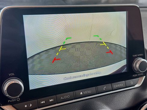 Used 2024 Nissan Sentra SV image 21