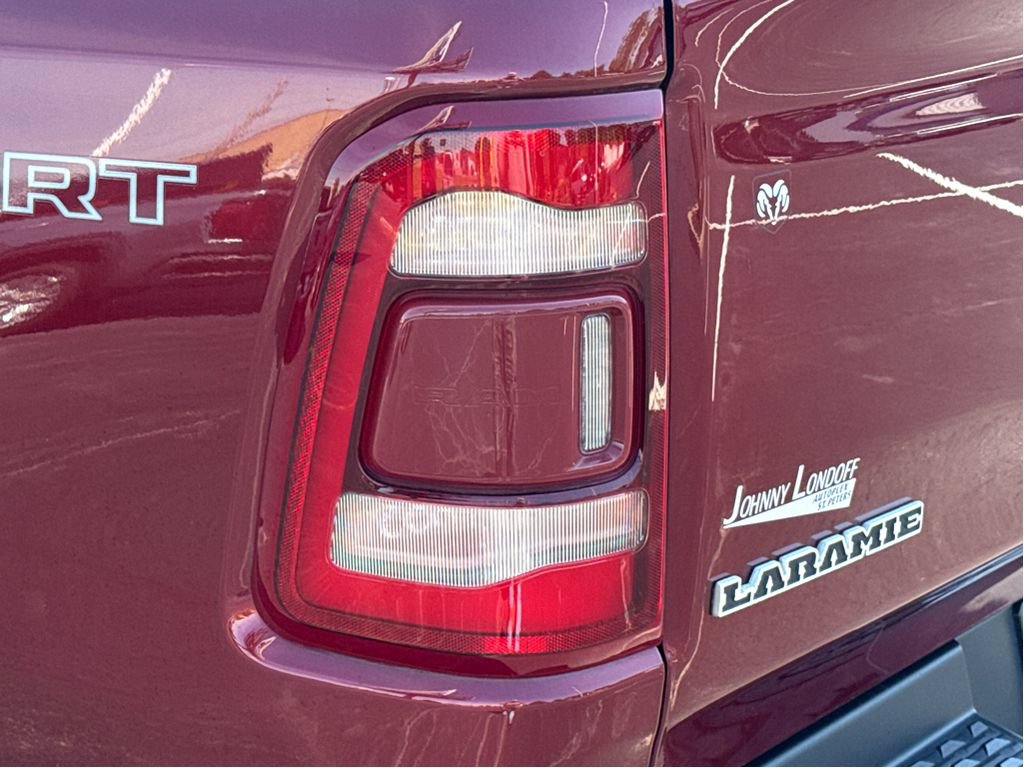 Used 2020 RAM 1500 Laramie w/ Sport Appearance Package AWD/4WD image 6
