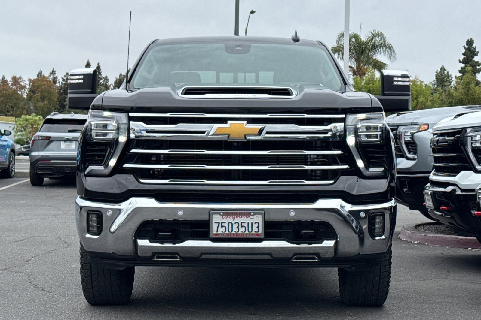 Used 2024 Chevrolet Silverado 2500 LTZ w/ LTZ Premium Package AWD/4WD image 10
