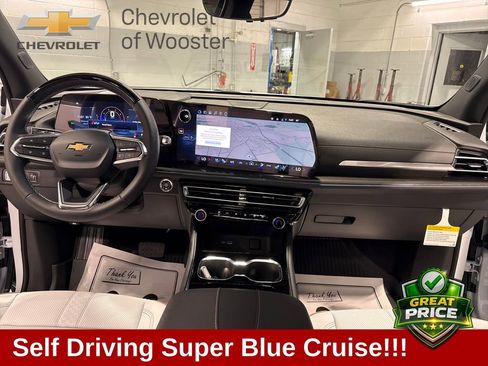 New 2026 Chevrolet Traverse High Country w/ LPO, Floor Liner Package AWD/4WD image 37