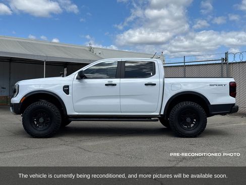 Used 2024 Ford Ranger XLT w/ Technology Package RWD image 3