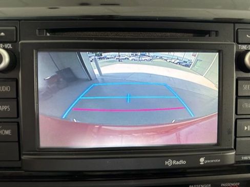 Used 2015 Toyota Tacoma PreRunner w/ SR5 Package RWD image 23