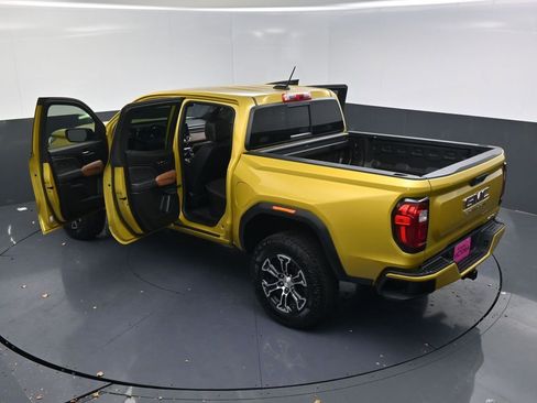 Used 2024 GMC Canyon AT4 AWD/4WD image 20