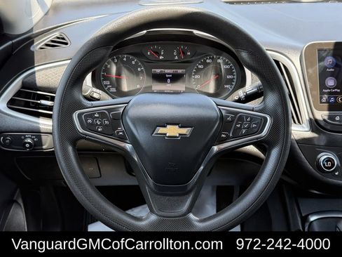Used 2024 Chevrolet Malibu LT FWD image 12