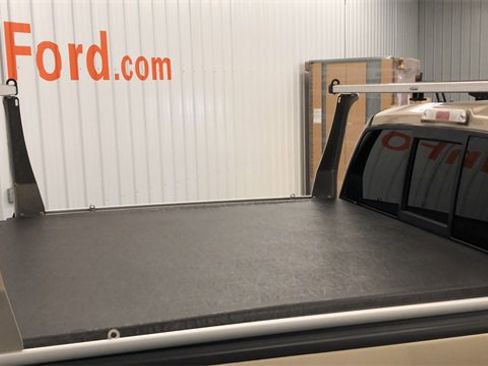 Used 2014 Ford F150 Lariat w/ Equipment Group 502A Luxury image 6