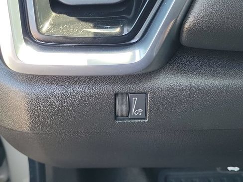 Used 2023 GMC Canyon Elevation w/ Convenience Package RWD image 18