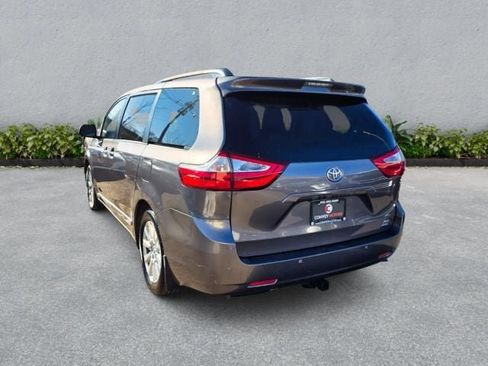 Used 2017 Toyota Sienna XLE Premium w/ Cargo Management Package AWD/4WD image 8