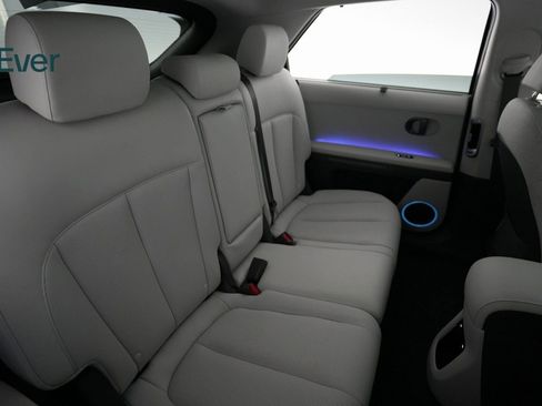 Used 2025 Hyundai Ioniq 5 Limited image 9