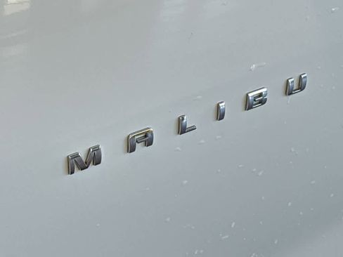 Used 2025 Chevrolet Malibu LT image 8