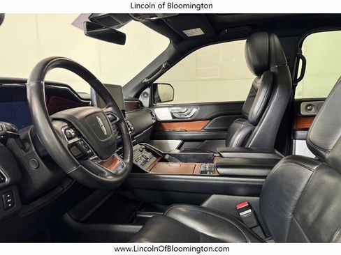 Used 2020 Lincoln Navigator Reserve AWD/4WD image 25