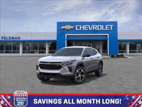 New 2026 Chevrolet Trax RS w/ Driver Confidence Package FWD image 8