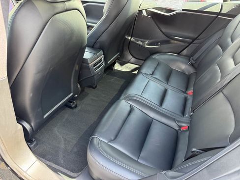 Used 2020 Tesla Model S AWD image 21