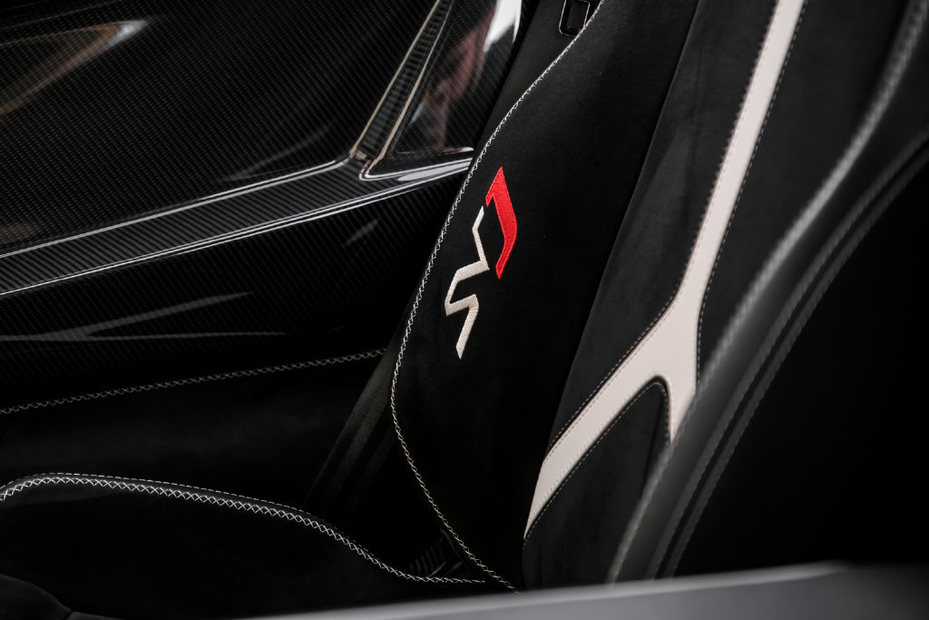 Used 2020 Lamborghini Aventador SVJ AWD/4WD image 38