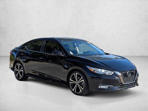 Used 2020 Nissan Sentra SR image 3