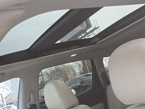 Used 2020 Nissan Murano Platinum w/ Cargo Package image 12