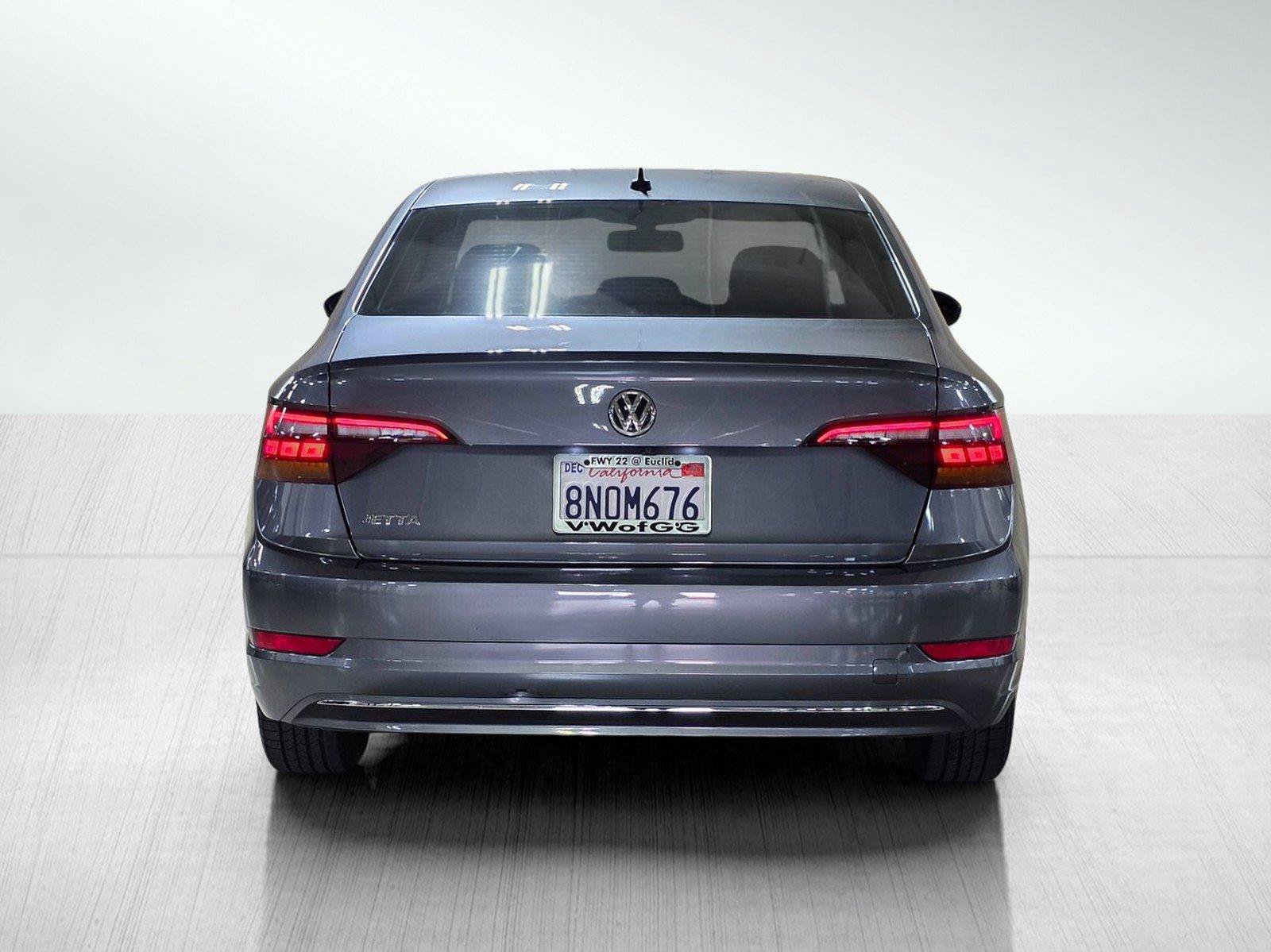 Used 2019 Volkswagen Jetta SE FWD image 6