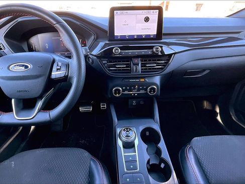 Used 2023 Ford Escape ST-Line image 13