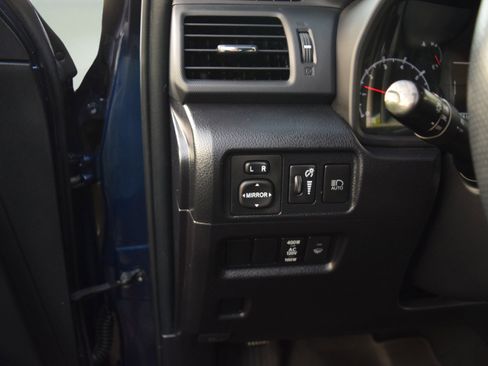 Used 2022 Toyota 4Runner SR5 image 10