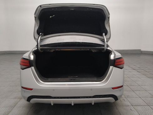 Used 2021 Nissan Sentra SV FWD image 29