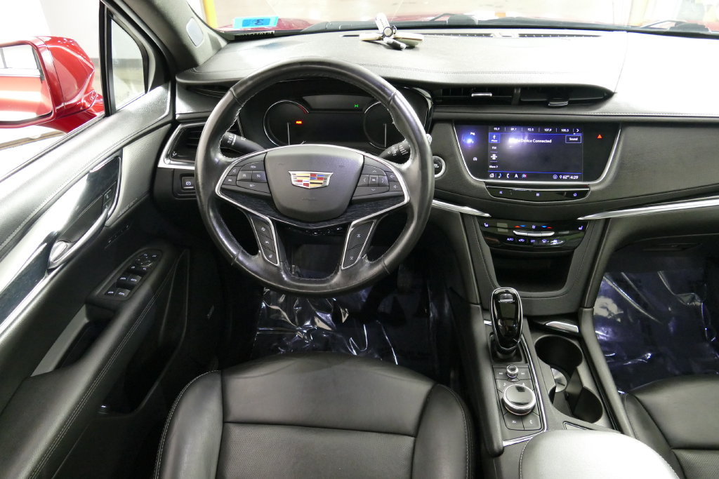 Used 2020 Cadillac XT5 Premium Luxury AWD/4WD image 27