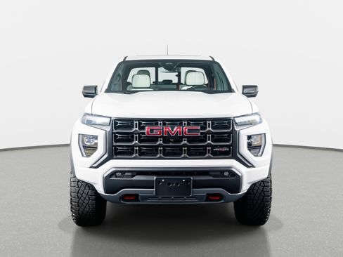 Used 2025 GMC Canyon AT4 w/ AT4X Package image 20